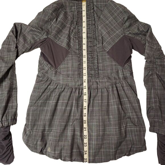 Lululemon Gray Hooded Zip-Up Windbreaker Women's Size 2 - Picture 6 of 6